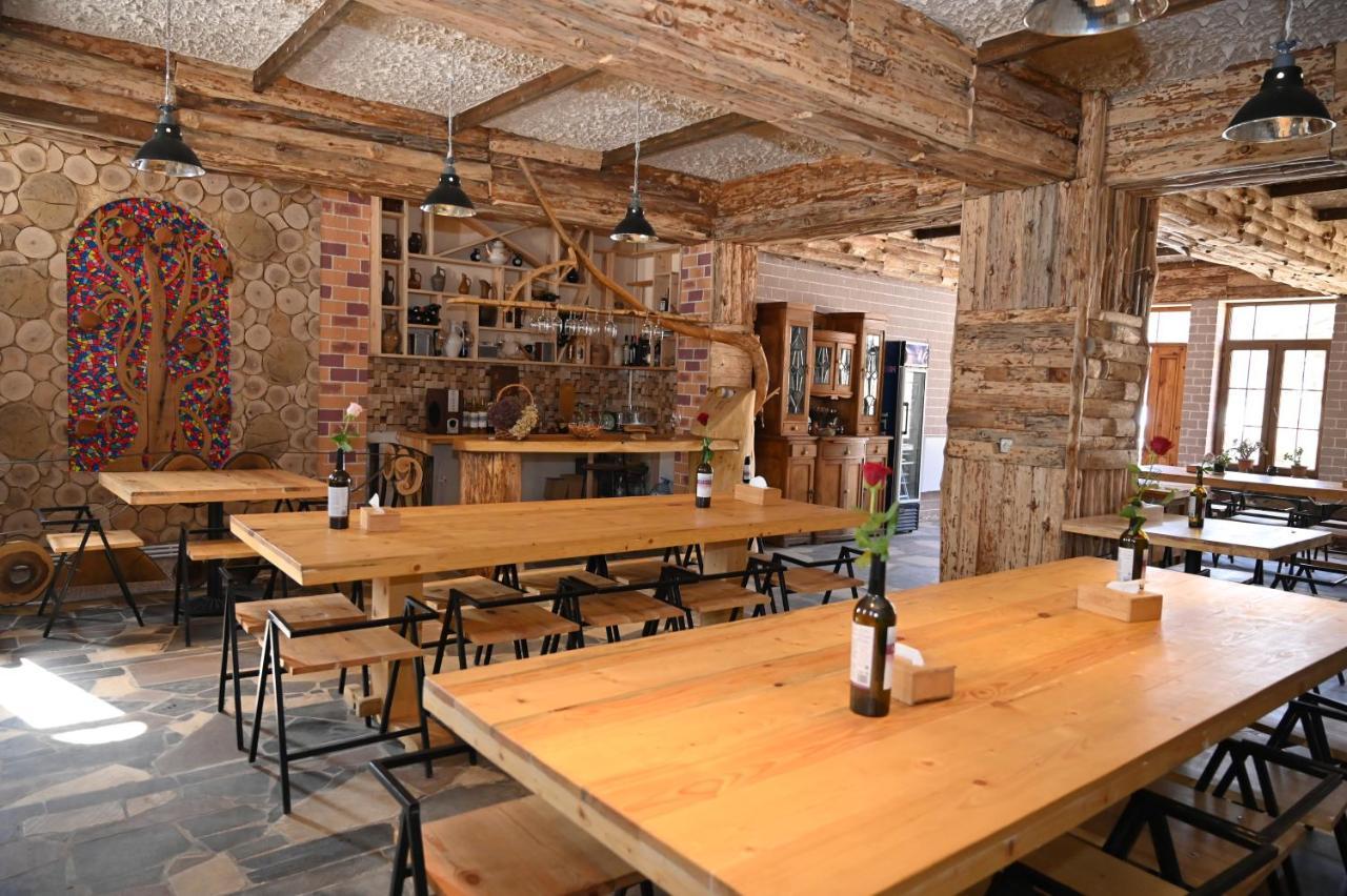 Berkri Gastro Yard & Guest House Yenokavan المظهر الخارجي الصورة