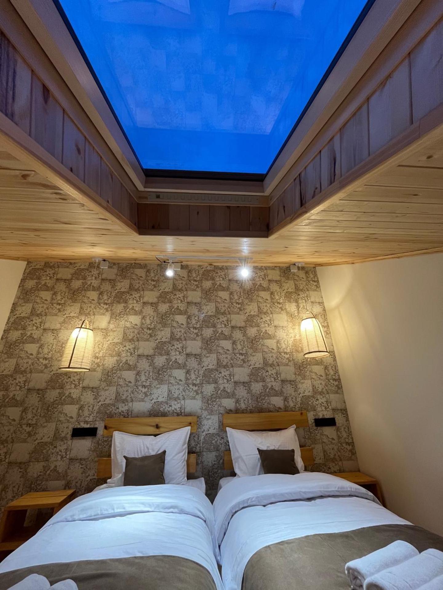 Berkri Gastro Yard & Guest House Yenokavan المظهر الخارجي الصورة